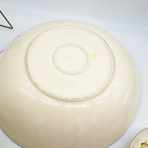 ‎A. Santos Hand Painted Bowl - Picture 2 of 5